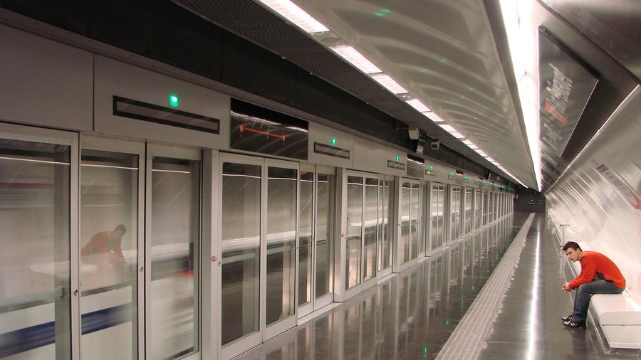 Métro de Barcelone : zones, prix et horaires 2026