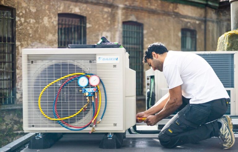 BOZATEC, climatisation, aérothermie et électricité