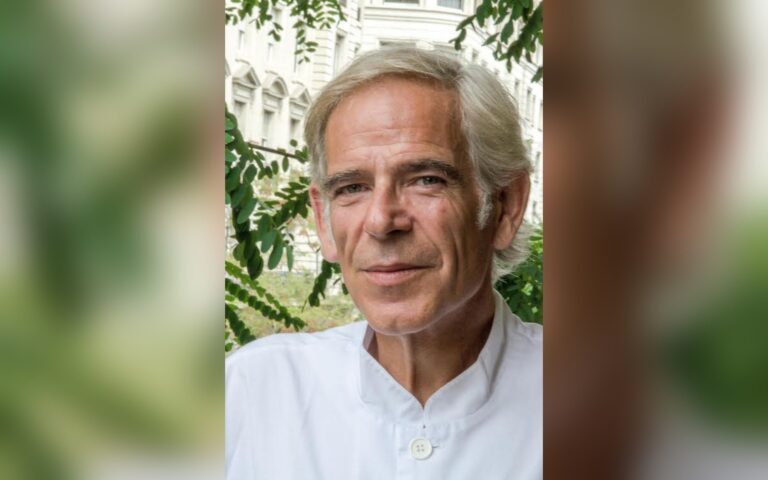 Juan Sola, dentiste