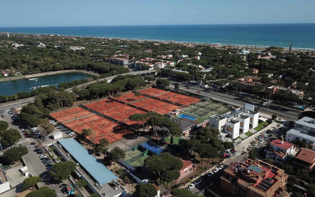 OSS Tennis Padel Barcelone, stages de tennis et de padel