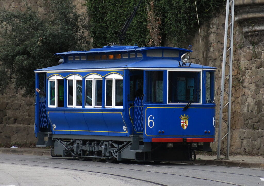 Tramvia Blau : visite gratuite les 31 octobre et 1er novembre, mais le tram ne roulera pas
